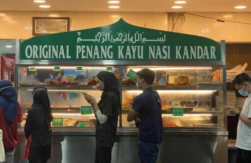 Seberang Paya Apartment | 12PAX 2Bathroom 20STEPS to Famous Kayu Restaurant