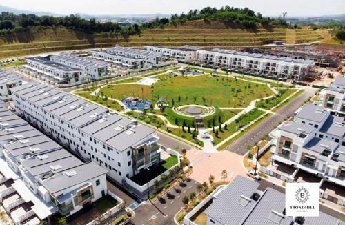 Gua House | 17Pax Seremban Lovely Bear Homestay Forest View