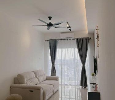 Kampung Lubok Peringgi Apartment | 198 Guesthouse D'Aman Residence Facing view Telekom Tower Aman Central