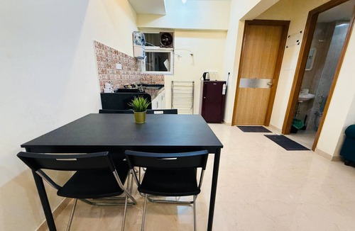 Wadala Apartment | 1BR Service Apart Parel 2503 Near TMH By Florastays