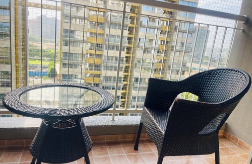 Gandhinagar Apartment | 2-bedroom corporate suite with swimming pool, gym, wifi, AC