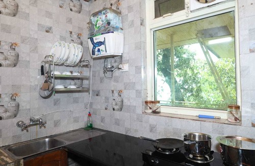 Mussoorie House | 2-Bedroom Self-Contained Accommodation with Entire Private Floor