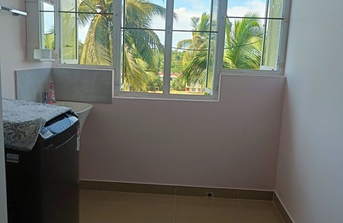 East Nada Apartment | 2 BHK Furnished Flat - Suite - 200 m to Guruvayoor Temple