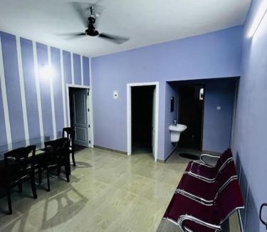 Karunagappally Apartment | 2 bhk Room Appartment by SHALIMAR VILLA