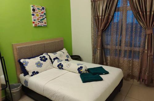 Wakaf Che Yeh Apartment | 2 Rooms Homestay deviana Wakaf Che Yeh
