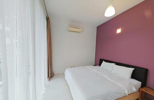 Gelugor House | 2 Spacious Lupsxury conor villa garden Parking group family gathering wedding