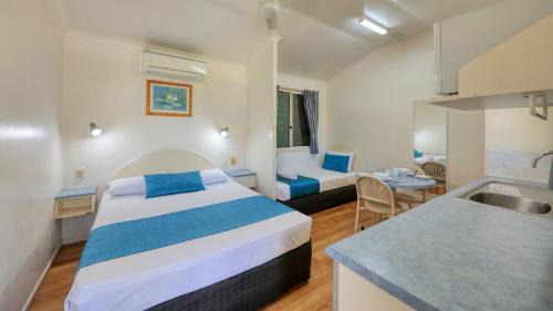 Roma Hotel | 22 On Bowen
