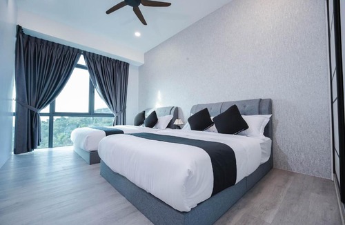 Kampung Baruh Apartment | 22 Penthouse by BRB, Airport View & 18 Pax