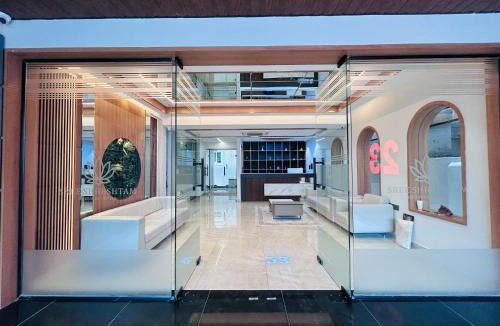 HITEC City Hotel | 23 Urban Square