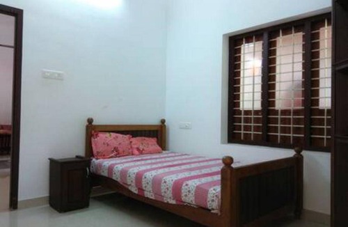 Kunnattur House | 250 m² Bungalow ∙ 4 bedrooms ∙ 8 guests