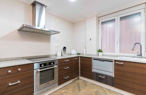 El Pilar Apartment | 2bdrm+2wc Balmes Flat Central Market by Invalencia