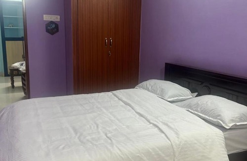 Mylapore Tiruvallikk Apartment | 2Bhk in Adyar, Walk to MGM Healthcare, IIT and IT Parks