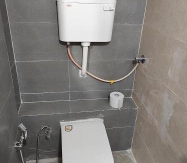 Paud Apartment | 2BHK Service Apartment 204 - OM SUS