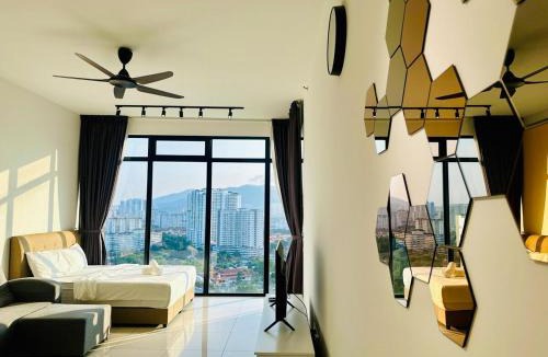 George Town Apartment | 2BR Georgetown Luxury Suite #RooftopPool #Beacon