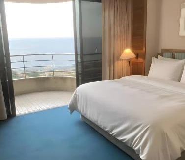 Tanjung Kling Apartment | 2BR Seaview Condo with Balcony at Riviera Bay Resort, Melaka