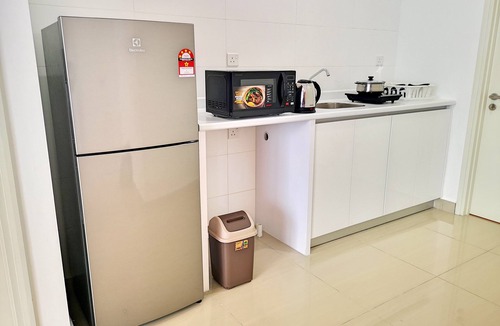 Ampang Condo | 2BRoom, Kitchen, NETFLIX HDTV, HighSpeed WIFI, 4KM to KLCC