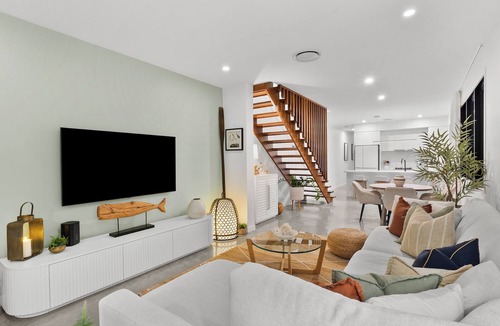 Kingscliff House | 3-Bed Coastal Escape – Pool – 1 Minute to Beach