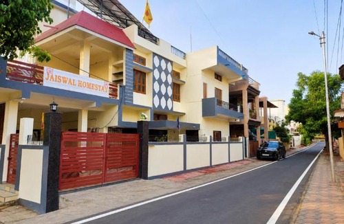 Jabalpur House | 3 BHK Entire Homestay-Comfortable for Family or Group Stay