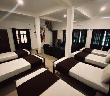 Vayittiri Hostel | 3 Hills Hostel