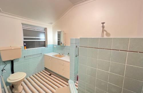 Epping House | 33 Room