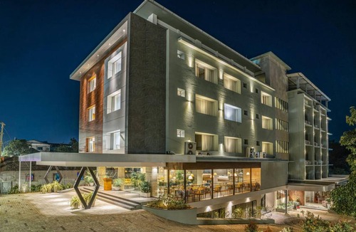 Civil Station Hotel | 350 m² Hotel ∙ 3 guests