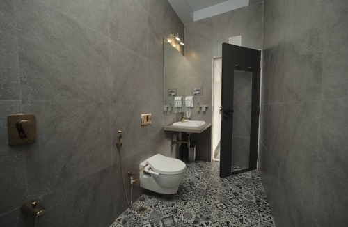 Kune N.m. Hotel | 360 South, Khandala