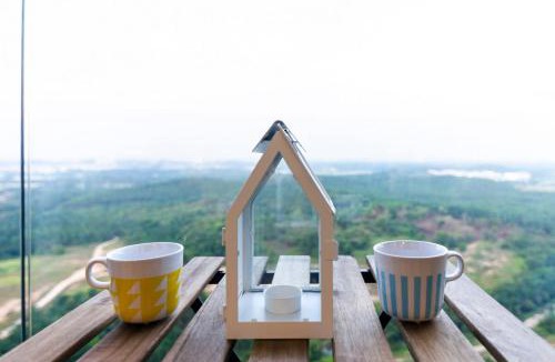 Medini Apartment | 3BR D'Pristine Suite, Stunning Views & Near LEGOLAND