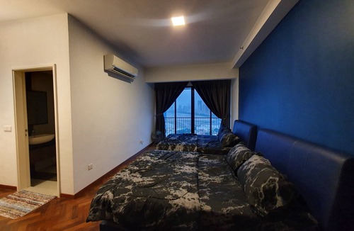 Masjid Apartment | 4 Bed Rooms Luxury Seaview Homestay at Gurney Penang无敌海景四房套房