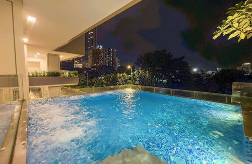 Kampung Datuk Keramat Condo | 4BR Ultra Luxe Spacious Embassy KLCC WiFi 10pax