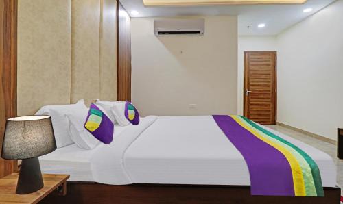 Baga House | 4everstay By Co Co Baga Resort Near Baga Beach Luxury Rooms With Free Parking & Wifi ! #Best Hotel #Perfect Stay #Best Location #Top Rated