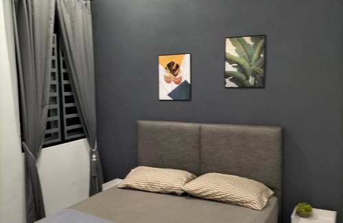 Seremban House | 4PAX 2B2B TEMPLER Homestay Seremban Town, Lobak