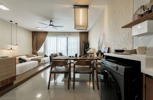 Shah Alam Apartment | 4Pax Studio 300m Walk to Setia City Mall