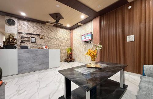 Sarnath House | 5 PETALS