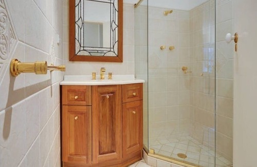 St Ives Apartment | 57 sqm studio in a Leafy Suburb Oasis with Comfort & Charm