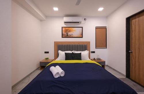 Tungarli Villa | 5BHK Honey Gold Villa By Tropicana Stays