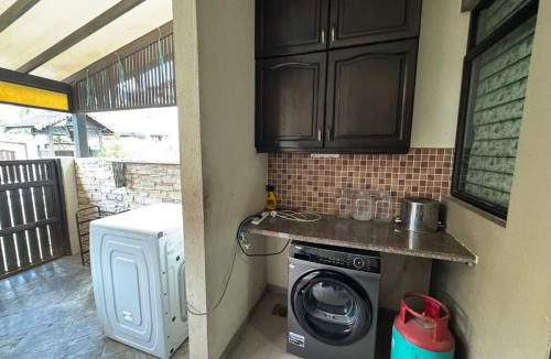 Bandar Baru Bangi Villa | 6BR Modern Tropical Oasis with Private Pool and Gazebo