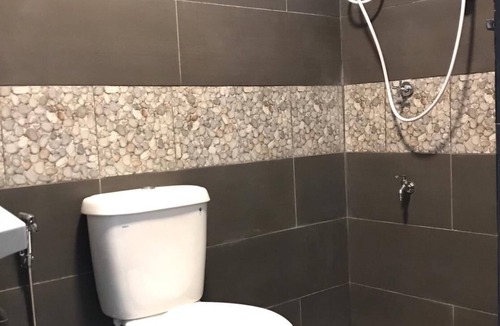 Kota Kinabalu House | 6KM to city center, House fit 11Pax