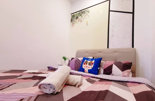 Medini Apartment | 6min walking- Legoland Happy Rainbow Suite for Families 2R2B 1-8pax Max Lakeview