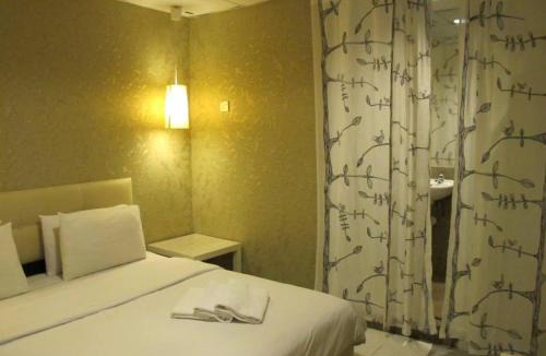 The Strand Hotel | 7 Star Hotel