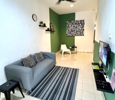 Kuala Berang House | 7 STAY#1 - 1 Room for 3 Pax at Kuala Berang -Best Travelers Stay