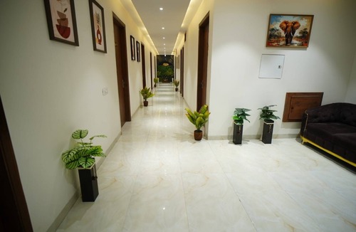 Ludhiana Hotel | 9-bedroom hotel in perfect Ludhiana with cool AC comfort