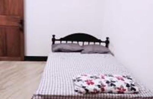 White Town House | A Beautiful 1 Bed Room Hall in White Town.