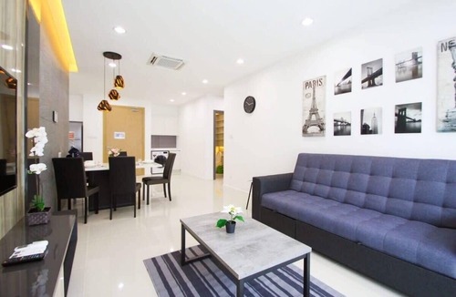 Central District Apartment | A High-Floor 2BR Suasana Suites, near CIQ, JB