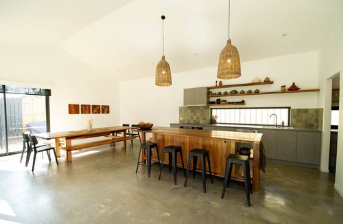 Smiths Beach House | A Lazy Marlin