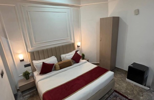 Bilaspur Hotel | A ONE RESIDENCY