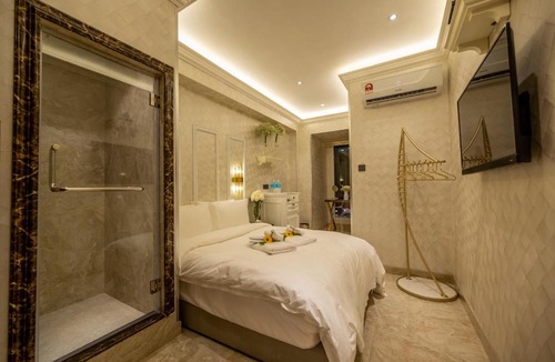 Downtown Kota Kinabalu Hotel | A Residence - A Member of The Luxury Stay Group
