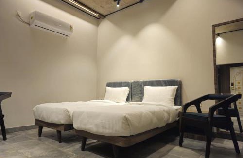 Sarnath Hotel | Aam Bagh Banaras