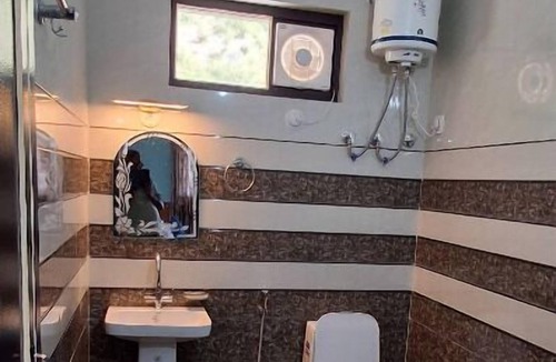 Bhimtal Hotel | Aasara Homestay Bhimtal