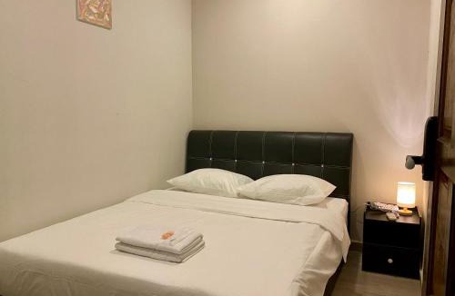 Chinatown Hostel | Aayu Muntri - 4 mins to Chulia St George Town