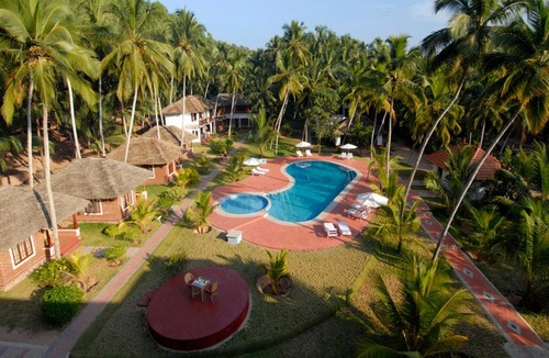 Chowara Resort | Abad Harmonia Ayurvedic Beach Resort